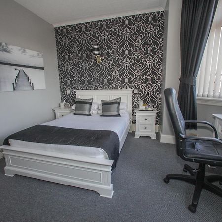 Tower House Executive Guest House Pontefract Habitación foto